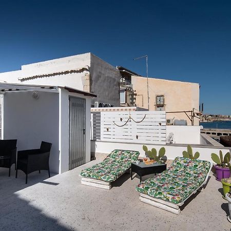 Ortigia Terrace Sea View Aparthotel Сиракуза Екстериор снимка