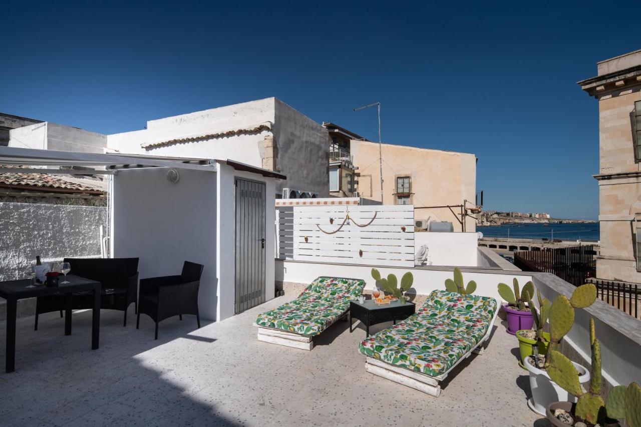 Ortigia Terrace Sea View Aparthotel Сиракуза Екстериор снимка