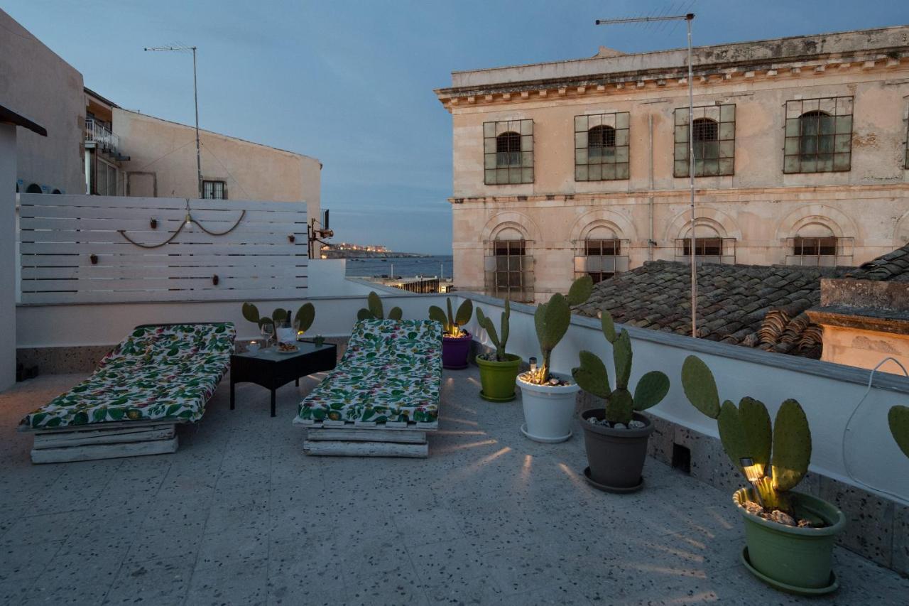 Ortigia Terrace Sea View Aparthotel Сиракуза Екстериор снимка